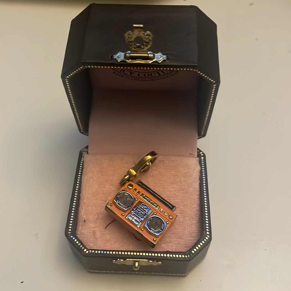 Juicy couture boom box charm